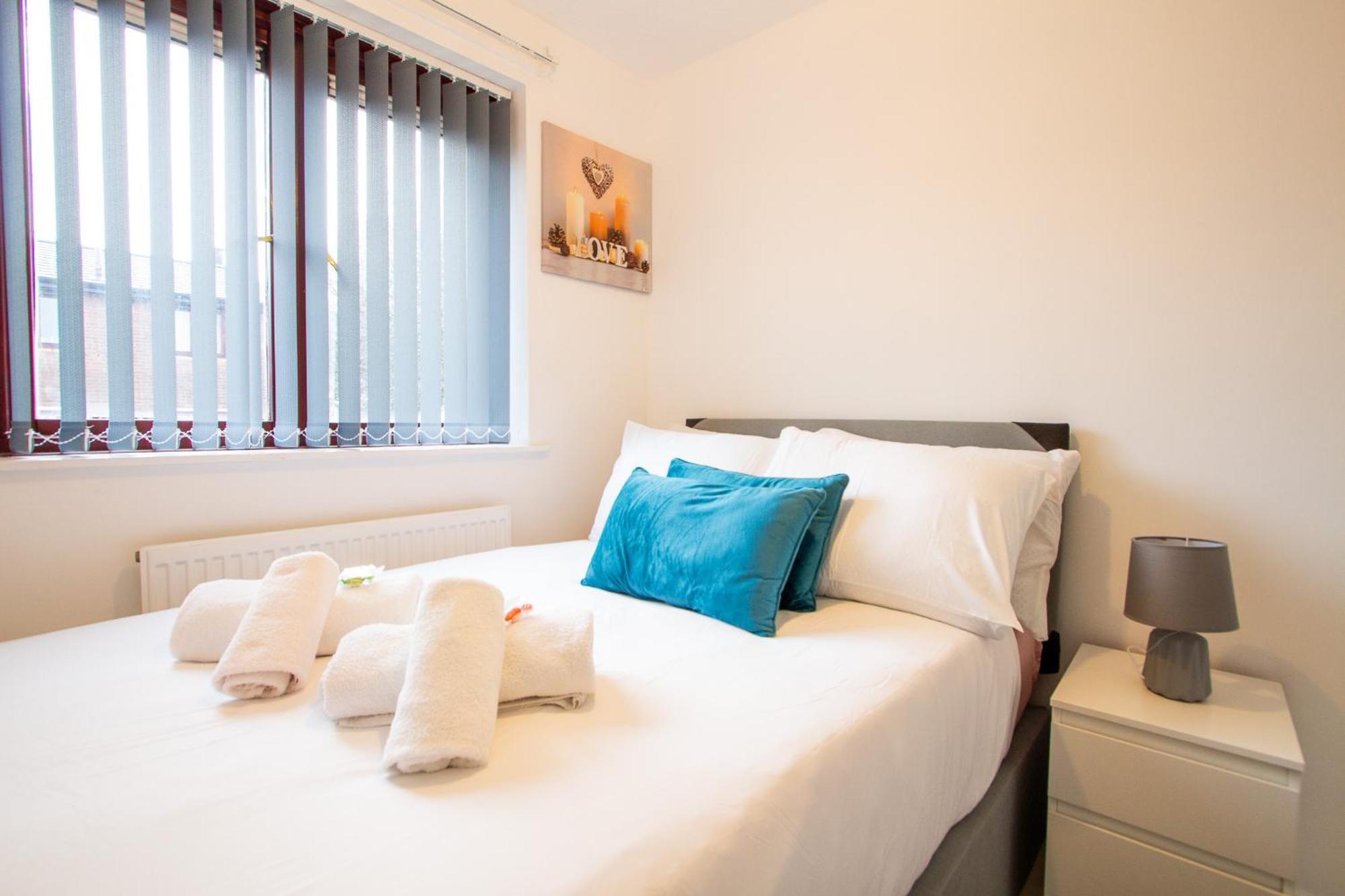 1 - Sleek In The Heart Of Guest house Sheffield